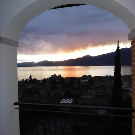 Maria View,7 Minuti A Piedi Dal Centro, Parcheggio Privato Lägenhet *